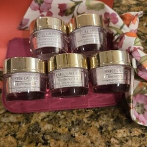 Estée Lauder Resilience Lift Face & Neck .5 Oz Cream. Sold In Set Of 5 For $25.
